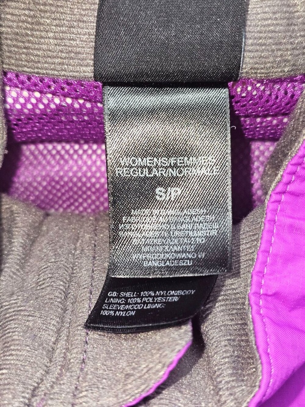 The North Face Women's Magenta HyVent Rain Resolve Jacket Size Small 2618 - Picture 7 of 15